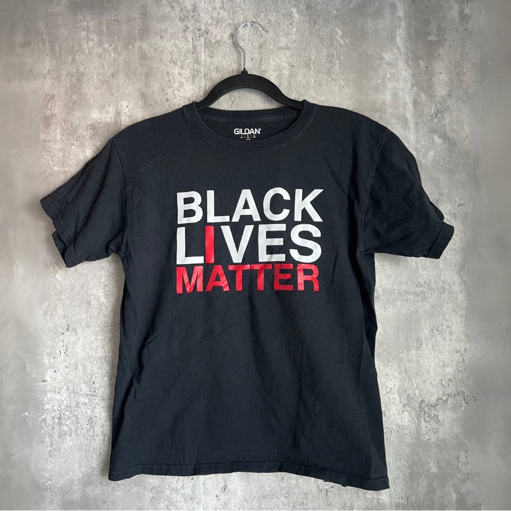 Boys Black Lives Matter “I Matter” Tee Size Large